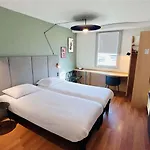 Ibis Aeroport מלון 3*