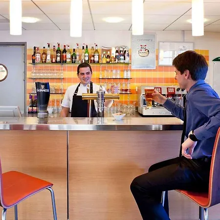 Hotel Ibis Aéroport 3*