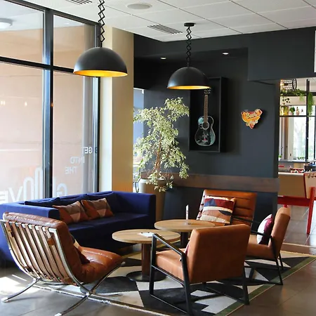 Hotell Ibis Aeroport Beauvais