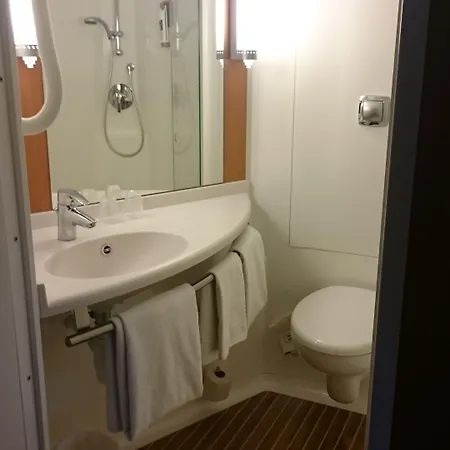 Hotell Ibis Aeroport