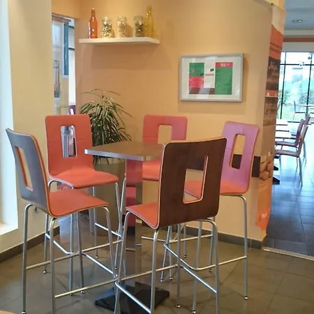Ibis Aeroport