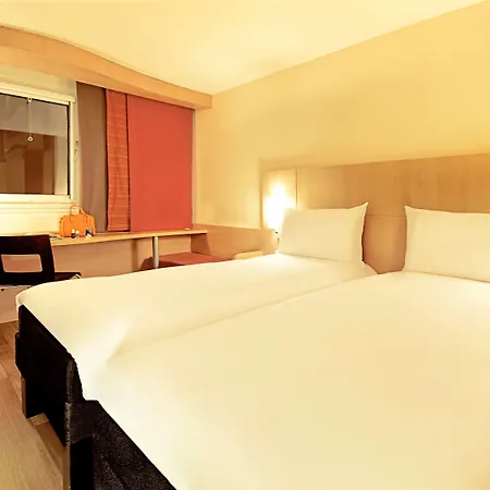 Otel Ibis Aeroport Beauvais