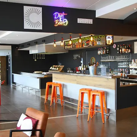 Ibis Aeroport Otel Beauvais