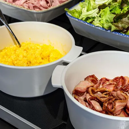 Ibis Aeroport Отель 3*