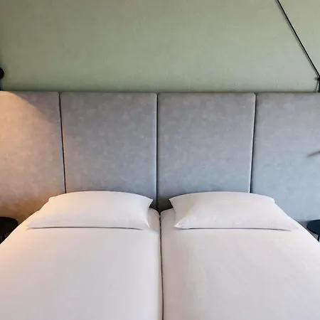 Hotel Ibis Aéroport