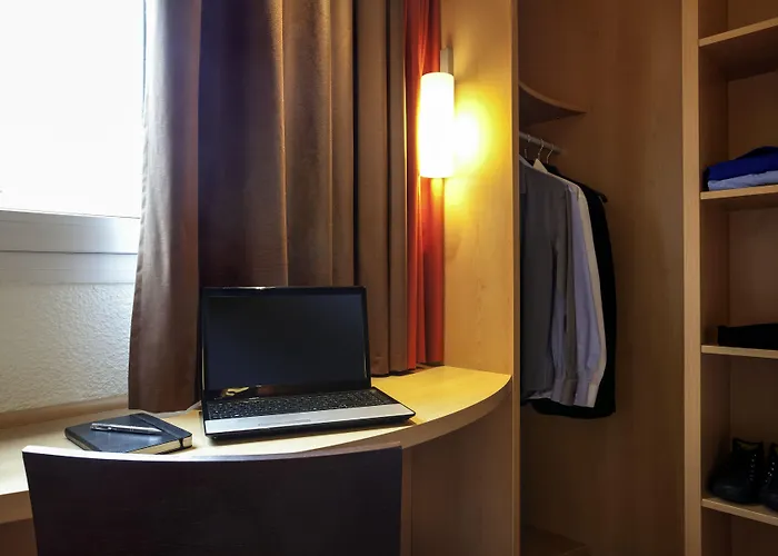 Ibis Aéroport 3* Beauvais