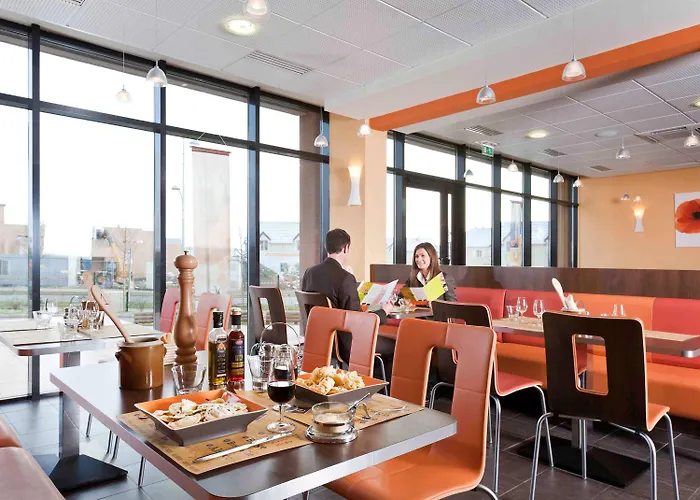 Ibis Aéroport Hotel 3*