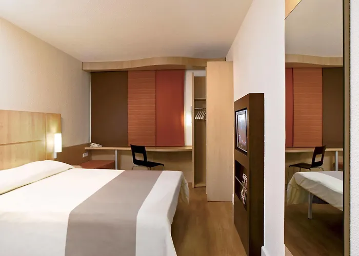 Ibis Aéroport 3* Beauvais